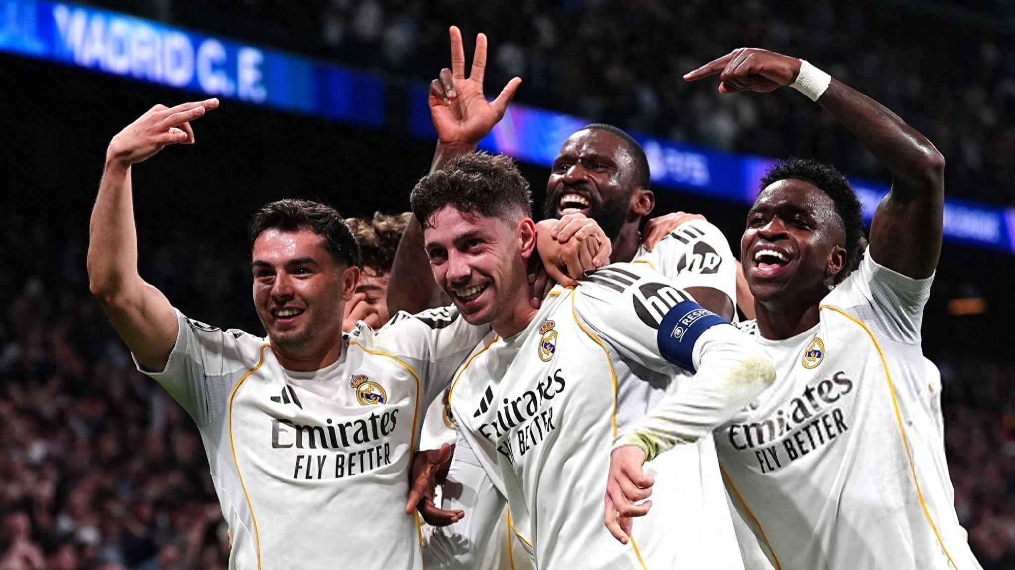 九游-欧冠：巴尔韦德上演帽子戏法，皇马伯纳乌3-0完胜曼城